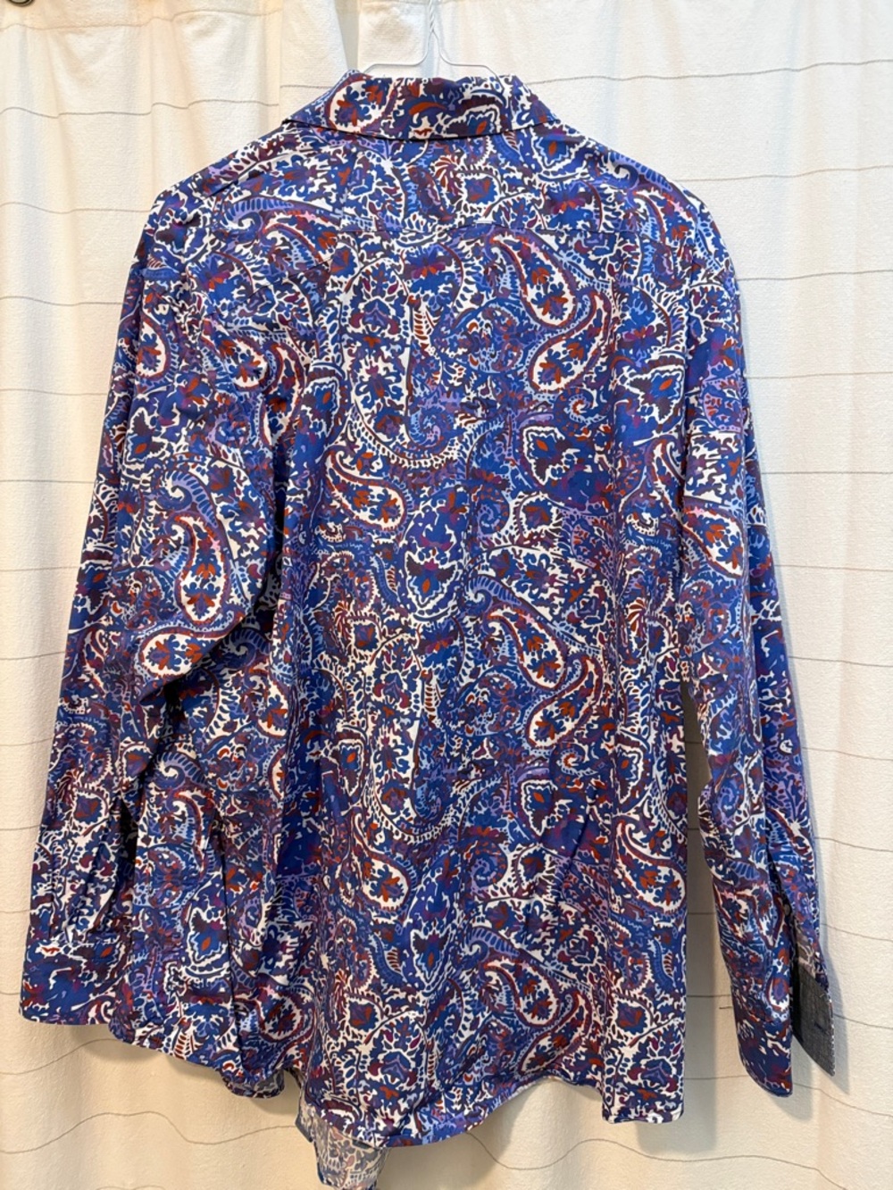 Daniel Cremieux Blue Paisley Button-Down Shirt with Brown Accents - Picture 3 of 3